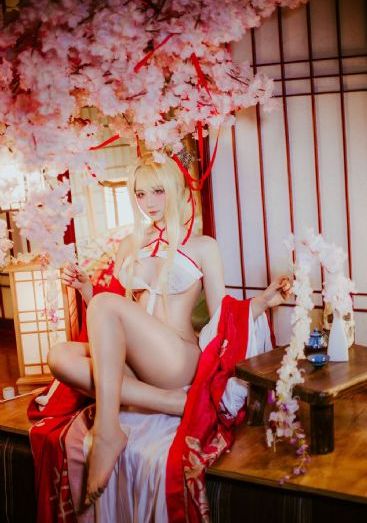 国产大乳美女在线观看_剧情片免费观看视频