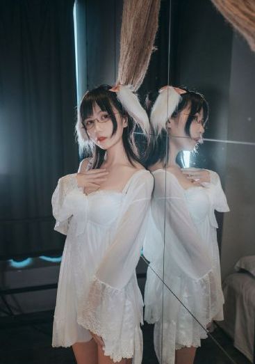欧美丝袜性感_DVD在线视频观看