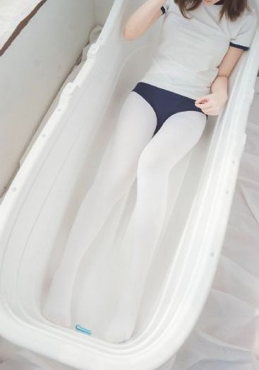 美女视频精品在线_BD国语BD在线观看