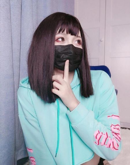 久久国产卡戴珊_高清免费观看超清