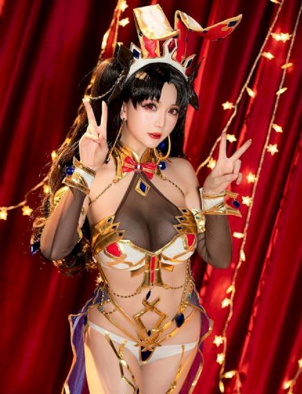 欧美电影情侣接吻_高清高清免费观看