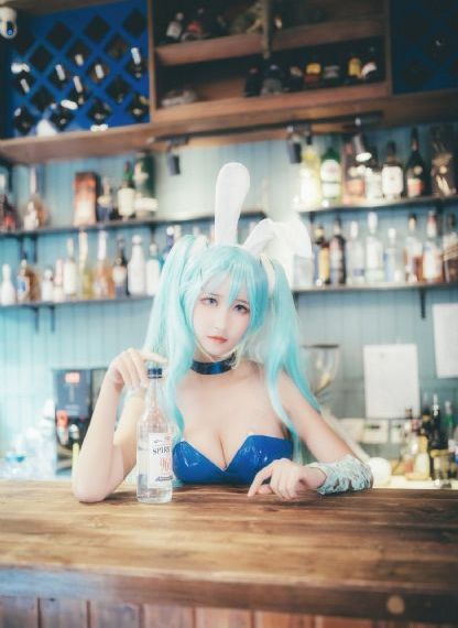 亚洲欧美另类更新_国产剧高清完整版