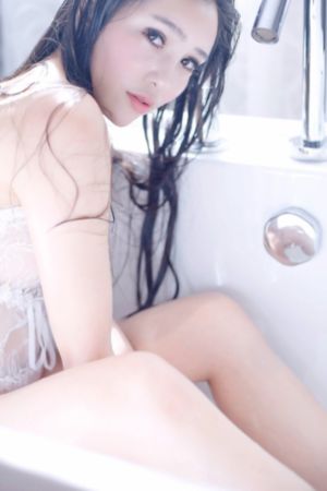 国产亚洲一卡_超清影视在线观看
