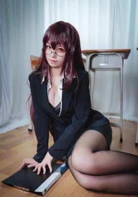日韩啦啦队美女_超清在线观看电视